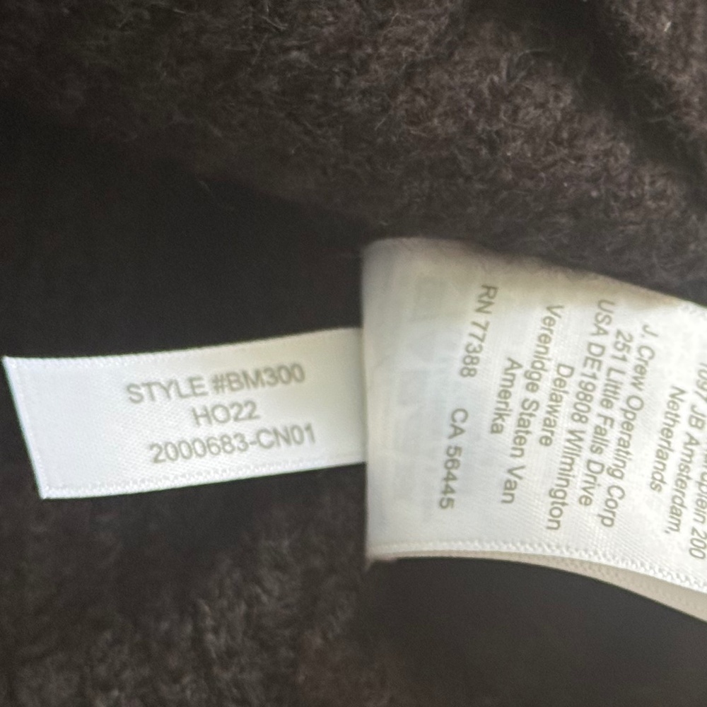 JCrew Cropped puff-sleeve turtleneck sweater, Size small, Black - Picture 6 of 7